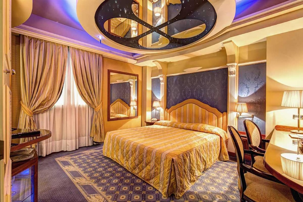Room image 2