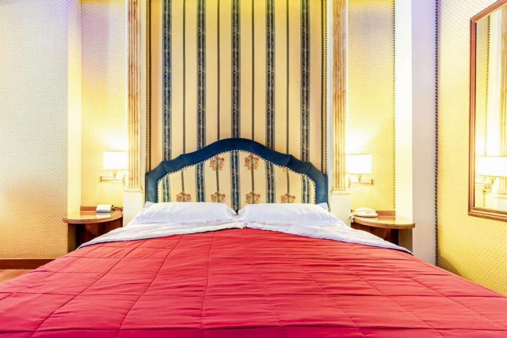 Room image 2