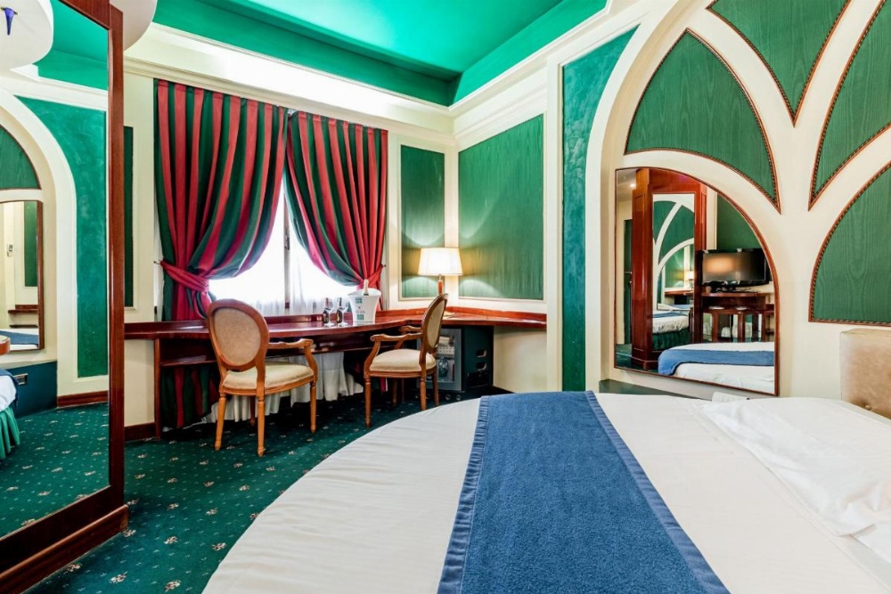 Room image 2